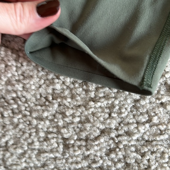 All in Motion Leggings - Picture 5 of 7